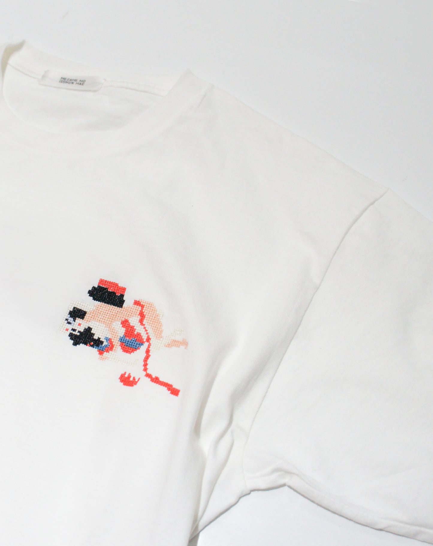 【NEW】MEZAME NO ピクセル絡み刺繍T-SHIRT